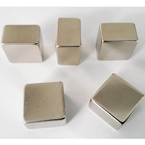 เครื่องกำเนิดไฟฟ้า OEM แม่เหล็กนีโอไดเมียม ขนาดกังหันลม ปรับแต่งได้