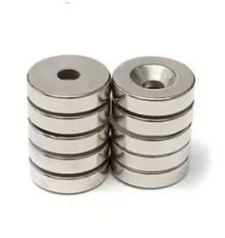 แม่เหล็กถาวร NdFeB แบบเหลี่ยม แม่เหล็กนีโอไดเมียมพร้อมรูเจาะ