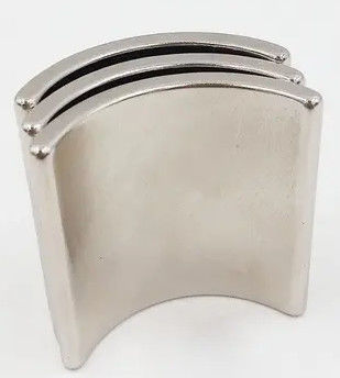 แม่เหล็กนีโอไดเมียมมอเตอร์แม่เหล็กแรงสูงเคลือบ Zn ได้รับการรับรองมาตรฐาน ISO14001