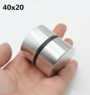 N52 40x20 มม. Super Strong Round Rare Earth แผ่นลำโพงอันทรงพลังแม่เหล็ก NdFeB