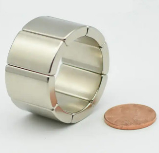 ราคาที่แข่งขันได้ Ndfeb Magnet Block Arc Neodymium Magnets สำหรับมอเตอร์